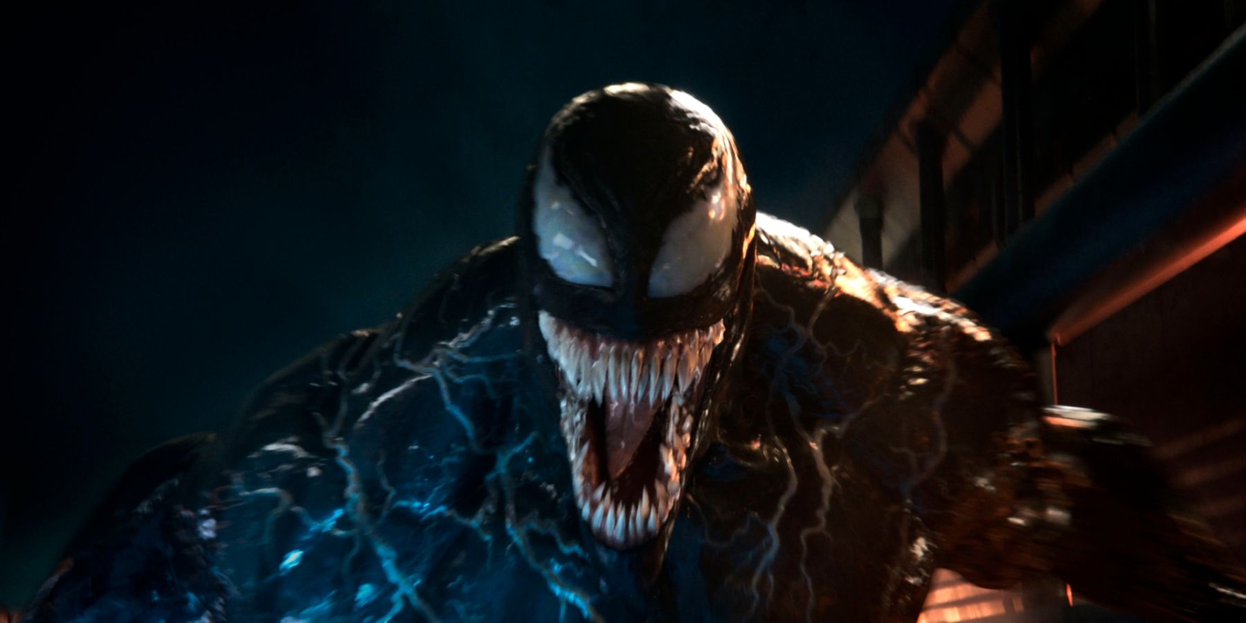 Сцената след кредитите на Venom 2 има умопомрачителни последици за Venom на Том Харди