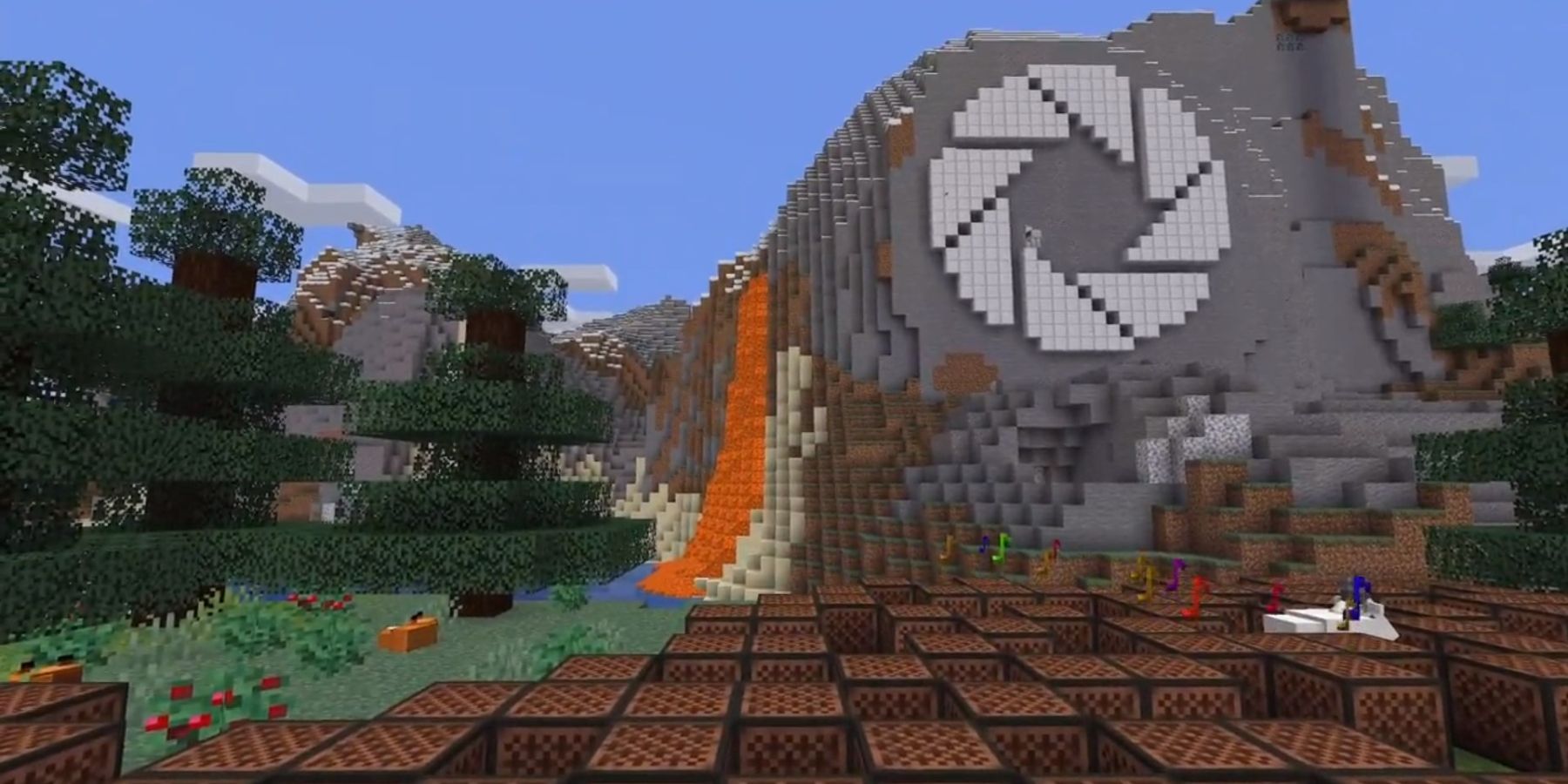 Minecraft Player lager cover av «Still Alive» fra portalen ved å bruke notatblokker